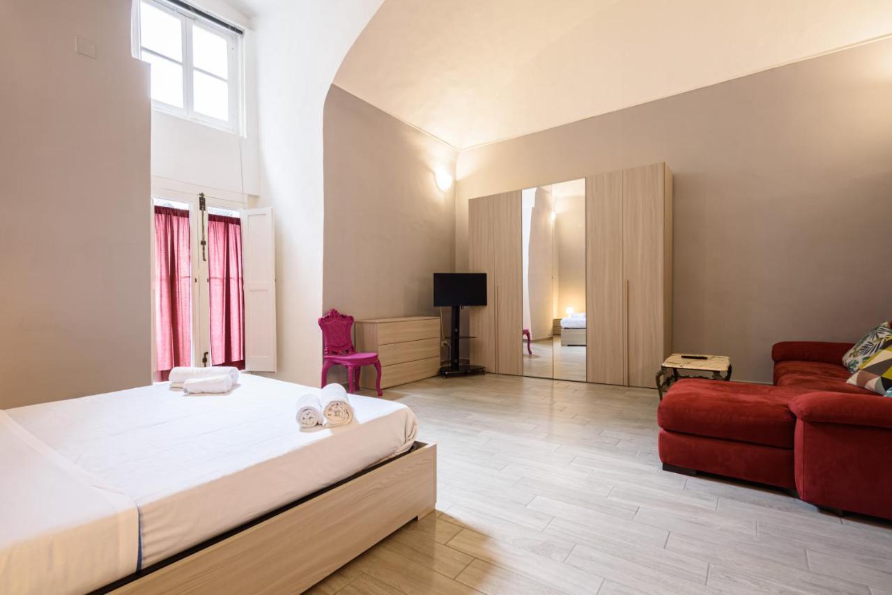 Via Atri 37 Apartment Naples Exterior photo